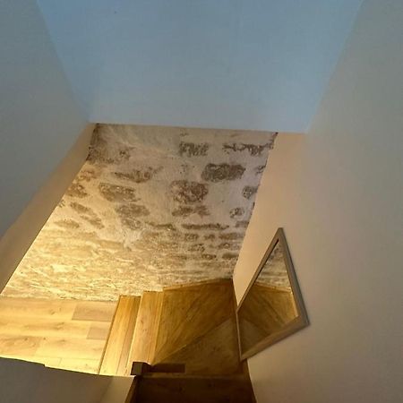 דירות פריז Modern And Warm Fully Renovated Split Level Apart Steps Away From The Grands Boulevard מראה חיצוני תמונה