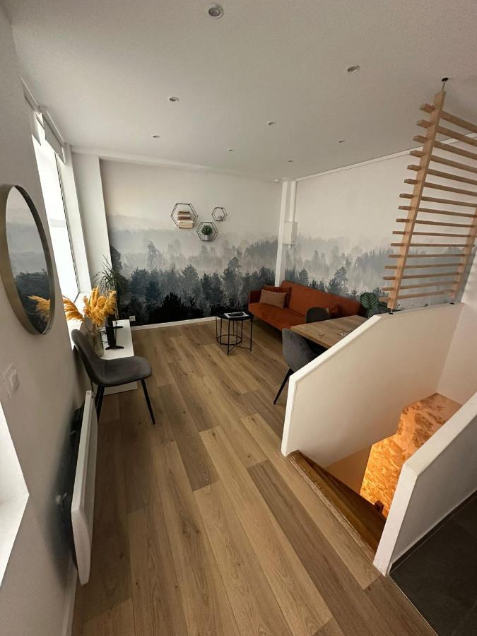 דירות פריז Modern And Warm Fully Renovated Split Level Apart Steps Away From The Grands Boulevard מראה חיצוני תמונה