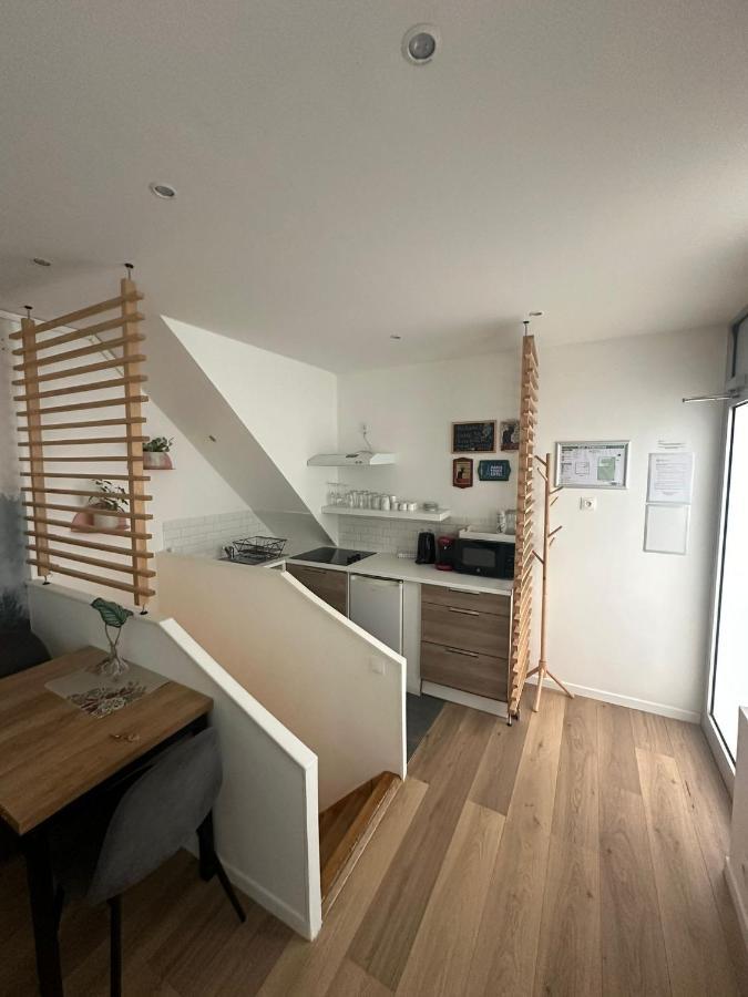 דירות פריז Modern And Warm Fully Renovated Split Level Apart Steps Away From The Grands Boulevard מראה חיצוני תמונה
